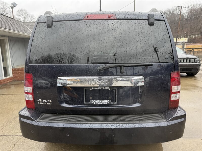 2011 Jeep Liberty Limited - Photo 3 - Pittsburgh, PA 15226