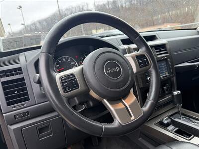 2011 Jeep Liberty Limited - Photo 17 - Pittsburgh, PA 15226