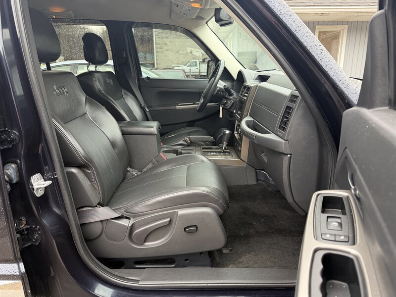 2011 Jeep Liberty Limited - Photo 23 - Pittsburgh, PA 15226