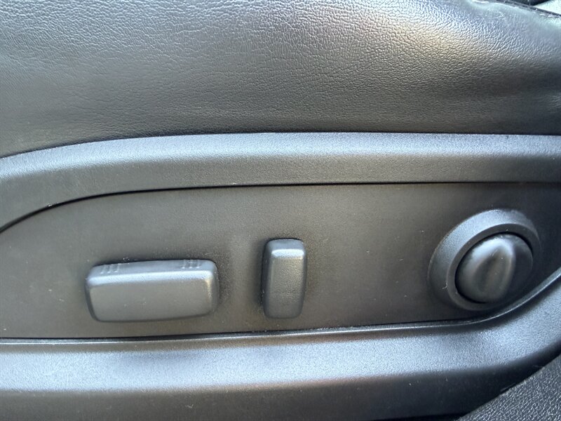 2014 Chevrolet Traverse LTZ - Photo 17 - Pittsburgh, PA 15226