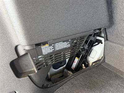 2014 Chevrolet Traverse LTZ - Photo 33 - Pittsburgh, PA 15226