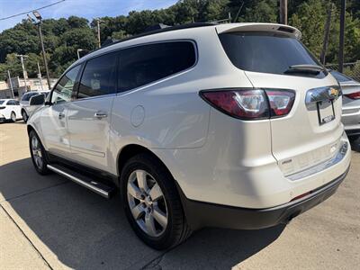 2014 Chevrolet Traverse LTZ - Photo 2 - Pittsburgh, PA 15226
