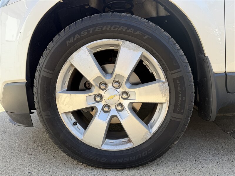 2014 Chevrolet Traverse LTZ - Photo 8 - Pittsburgh, PA 15226