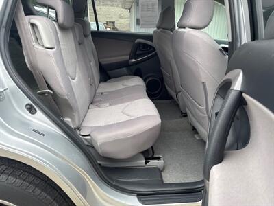 2006 Toyota RAV4   - Photo 12 - Pittsburgh, PA 15226