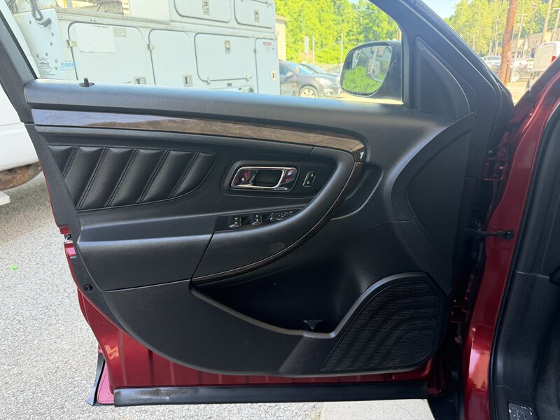 2013 Ford Taurus Limited - Photo 15 - Pittsburgh, PA 15226