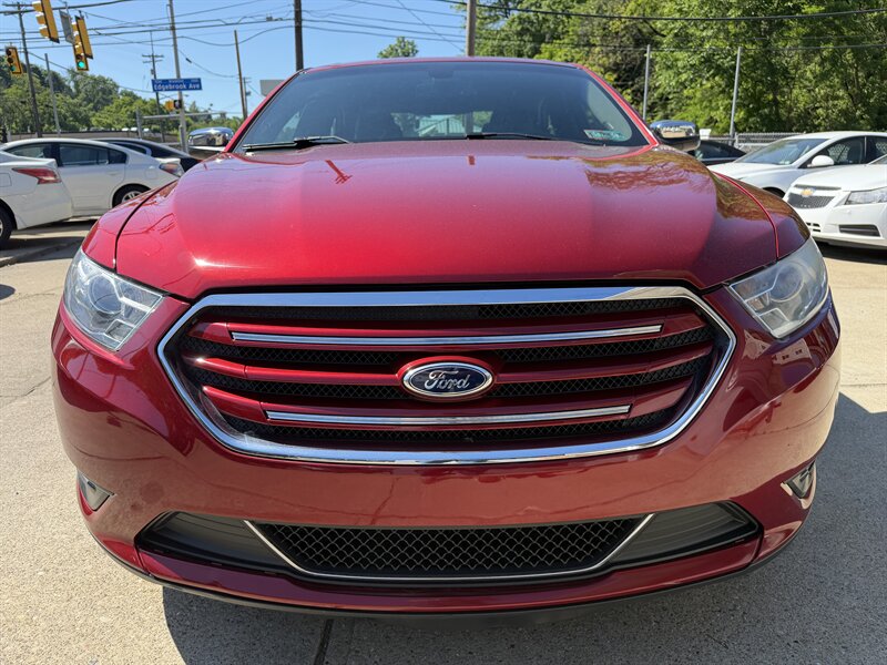 2013 Ford Taurus Limited - Photo 6 - Pittsburgh, PA 15226