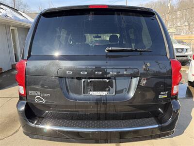 2017 Dodge Grand Caravan SXT   - Photo 3 - Pittsburgh, PA 15226