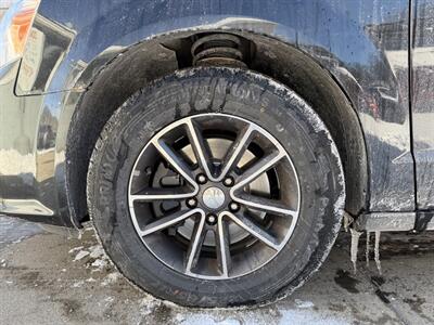 2017 Dodge Grand Caravan SXT   - Photo 7 - Pittsburgh, PA 15226