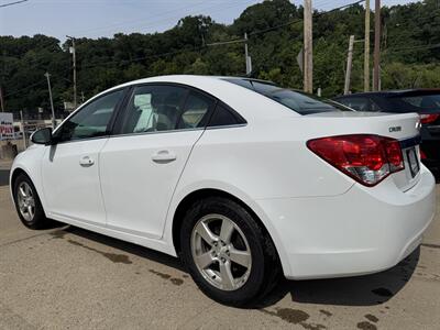 2013 Chevrolet Cruze LS Auto   - Photo 2 - Pittsburgh, PA 15226