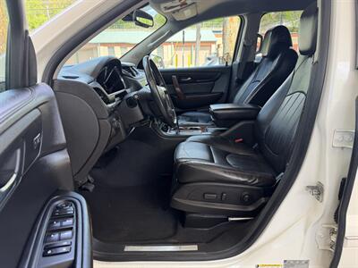 2014 Chevrolet Traverse LTZ   - Photo 19 - Pittsburgh, PA 15226