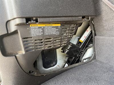 2014 Chevrolet Traverse LTZ   - Photo 35 - Pittsburgh, PA 15226