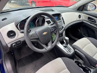 2013 Chevrolet Cruze LS Auto   - Photo 7 - Pittsburgh, PA 15226