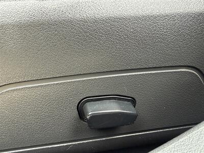 2015 Jeep Compass High Altitude Editio   - Photo 26 - Pittsburgh, PA 15226