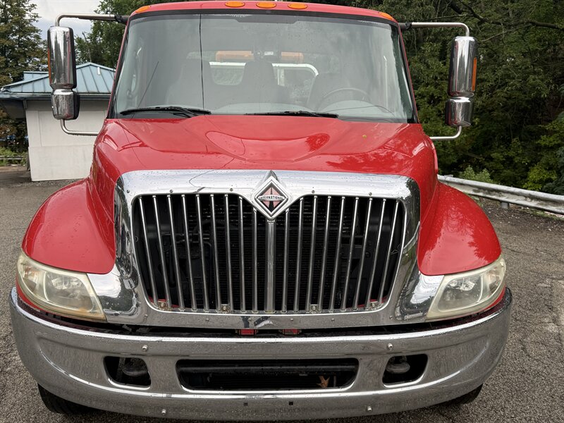 2005 International 4200 - Photo 2 - Pittsburgh, PA 15226
