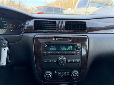 2014 Chevrolet Impala Limited   - Photo 33 - Pittsburgh, PA 15226