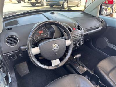 2009 Volkswagen New Beetle Convertible   - Photo 14 - Pittsburgh, PA 15226