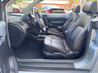 2009 Volkswagen New Beetle Convertible   - Photo 15 - Pittsburgh, PA 15226