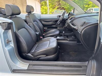 2009 Volkswagen New Beetle Convertible   - Photo 17 - Pittsburgh, PA 15226