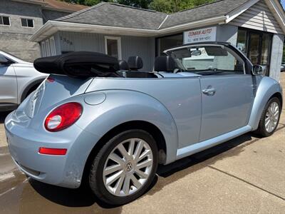 2009 Volkswagen New Beetle Convertible   - Photo 10 - Pittsburgh, PA 15226