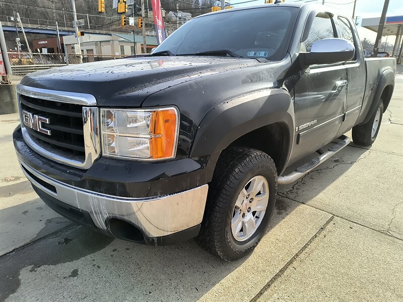 2009 GMC Sierra 1500 Work Truck's photo