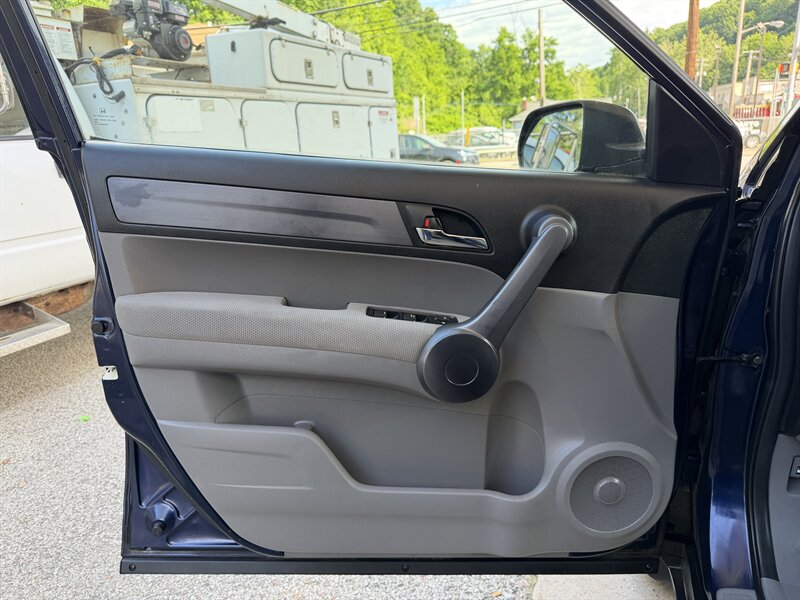 2009 Honda CR-V EX - Photo 17 - Pittsburgh, PA 15226