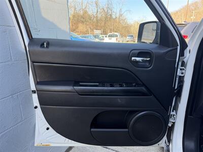 2011 Jeep Patriot Sport   - Photo 13 - Pittsburgh, PA 15226