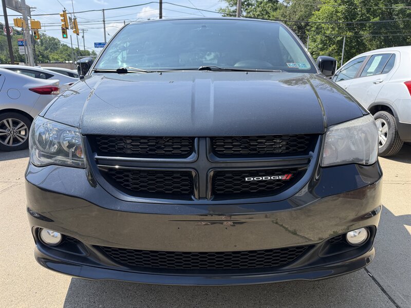 2017 Dodge Grand Caravan GT - Photo 7 - Pittsburgh, PA 15226