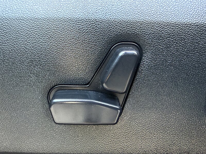 2017 Dodge Grand Caravan GT - Photo 21 - Pittsburgh, PA 15226
