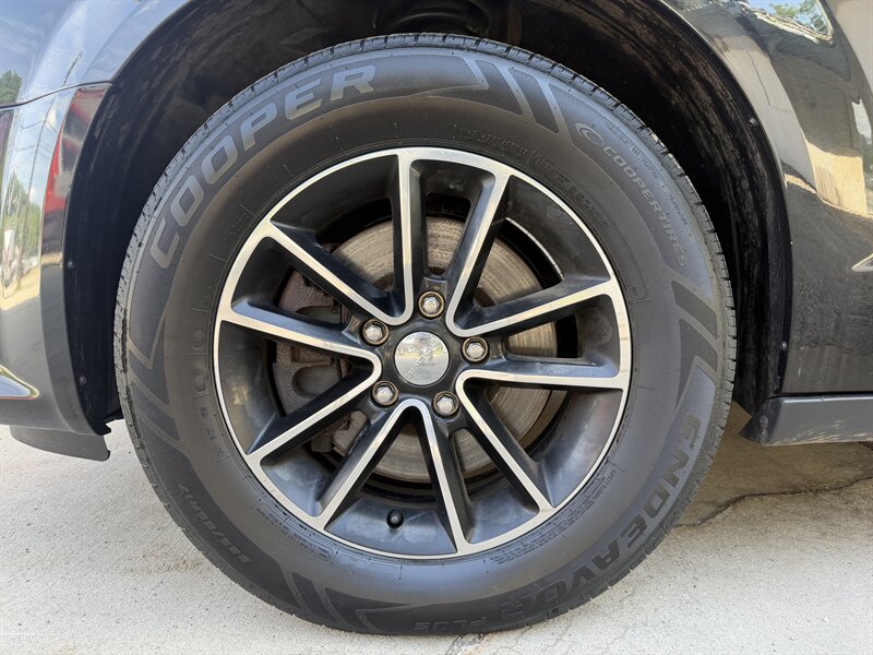 2017 Dodge Grand Caravan GT - Photo 8 - Pittsburgh, PA 15226