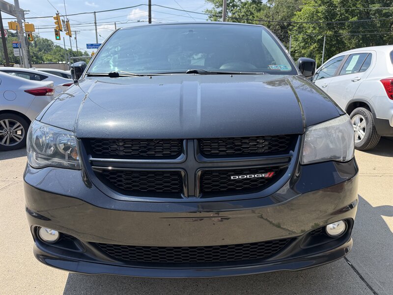 2017 Dodge Grand Caravan GT - Photo 6 - Pittsburgh, PA 15226