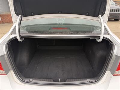 2016 Chevrolet Cruze Limited LT - Photo 24 - Pittsburgh, PA 15226