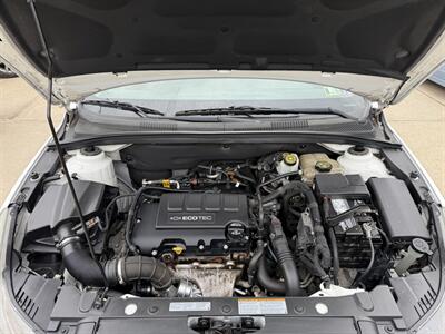 2016 Chevrolet Cruze Limited LT - Photo 9 - Pittsburgh, PA 15226