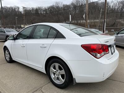 2016 Chevrolet Cruze Limited LT - Photo 2 - Pittsburgh, PA 15226