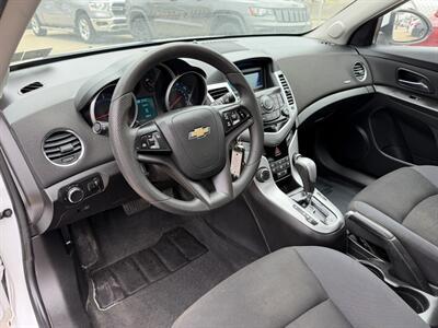 2016 Chevrolet Cruze Limited LT - Photo 14 - Pittsburgh, PA 15226