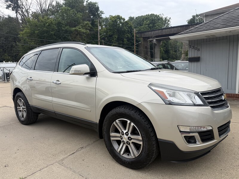 2016 Chevrolet Traverse LT - Photo 5 - Pittsburgh, PA 15226