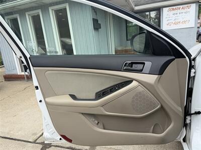 2012 Kia Optima LX   - Photo 15 - Pittsburgh, PA 15226