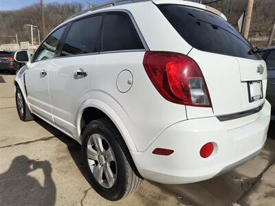2014 Chevrolet Captiva Sport LT   - Photo 2 - Pittsburgh, PA 15226