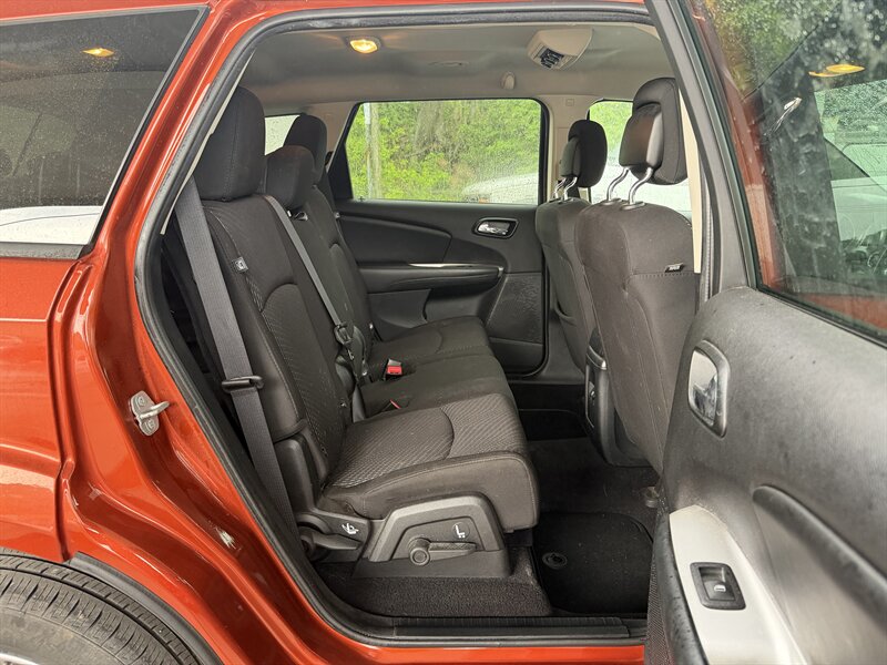 2014 Dodge Journey SXT - Photo 32 - Pittsburgh, PA 15226