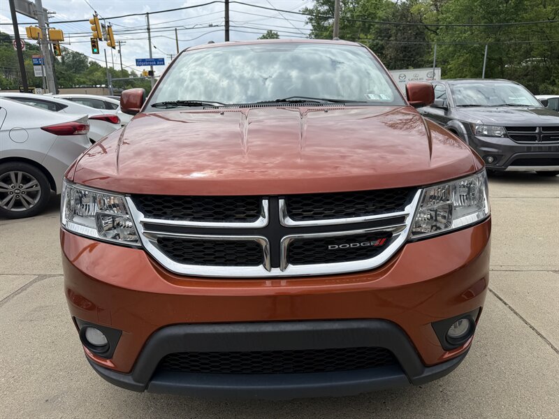 2014 Dodge Journey SXT - Photo 10 - Pittsburgh, PA 15226