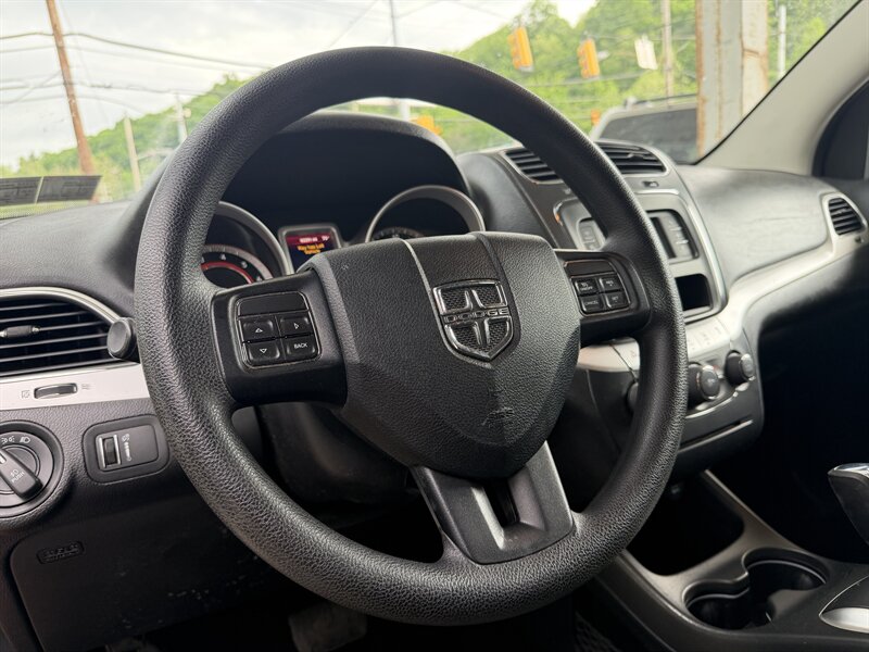 2014 Dodge Journey SXT - Photo 22 - Pittsburgh, PA 15226