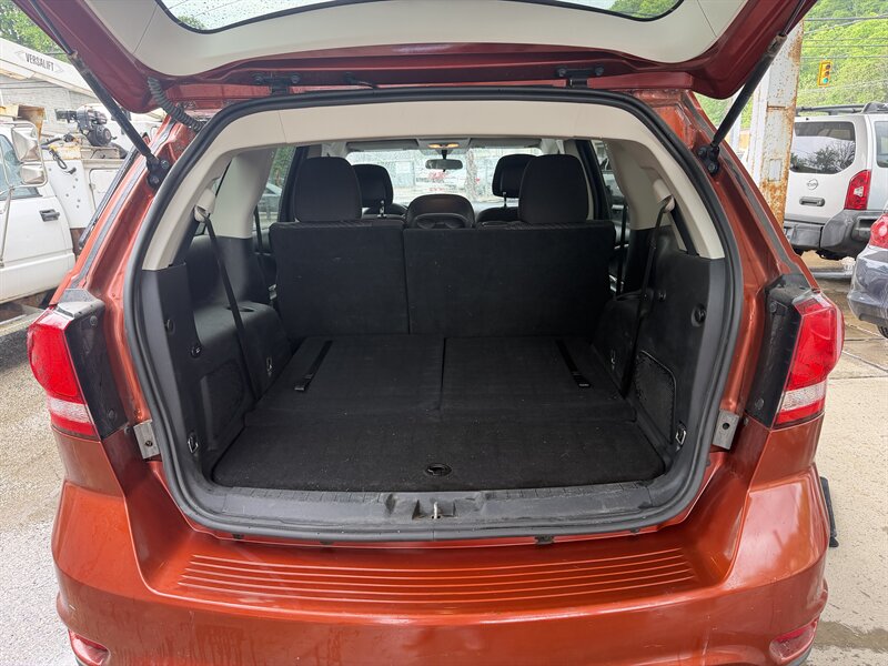 2014 Dodge Journey SXT - Photo 41 - Pittsburgh, PA 15226