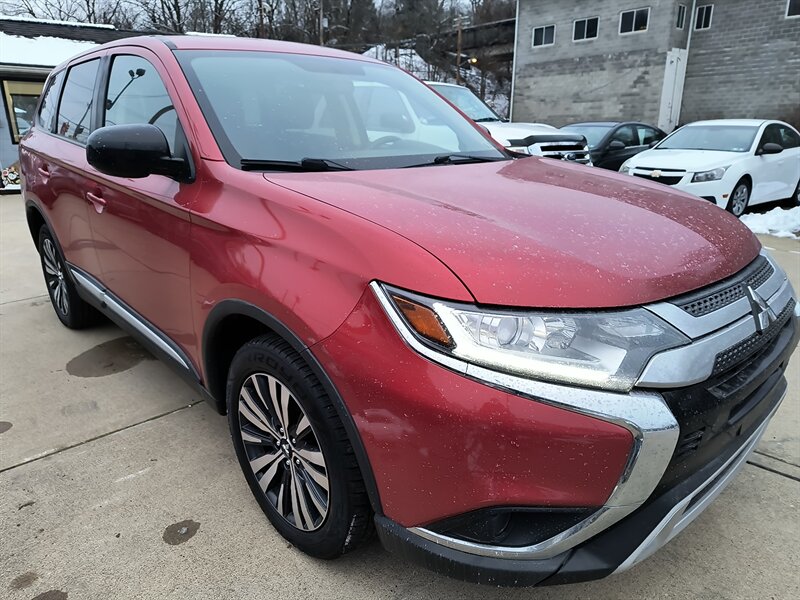 2019 Mitsubishi Outlander ES - Photo 5 - Pittsburgh, PA 15226