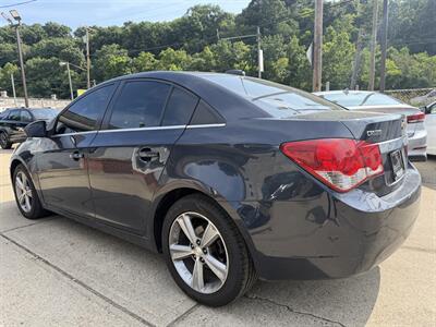 2015 Chevrolet Cruze 2LT Auto   - Photo 2 - Pittsburgh, PA 15226
