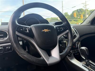 2015 Chevrolet Cruze 2LT Auto   - Photo 18 - Pittsburgh, PA 15226