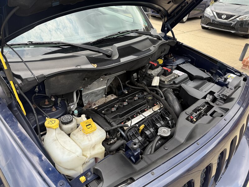 2016 Jeep Patriot High Altitude - Photo 12 - Pittsburgh, PA 15226