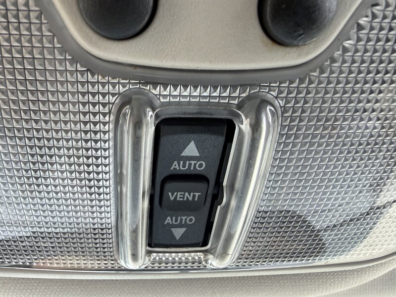2016 Jeep Patriot High Altitude - Photo 24 - Pittsburgh, PA 15226