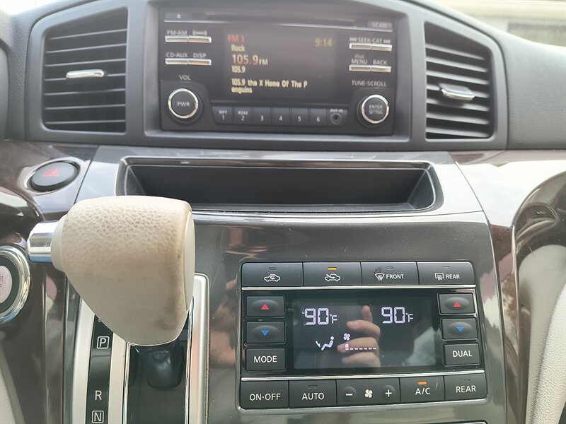 2013 Nissan Quest 3.5 SV - Photo 21 - Pittsburgh, PA 15226