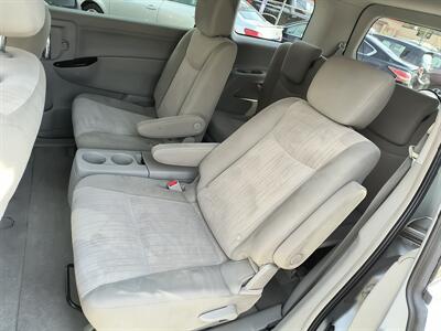 2013 Nissan Quest 3.5 SV - Photo 10 - Pittsburgh, PA 15226