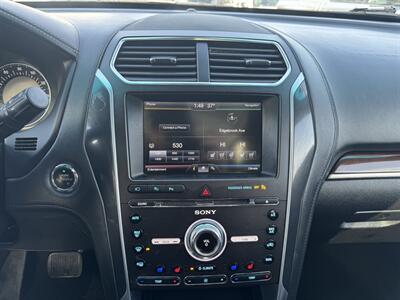 2016 Ford Explorer Platinum   - Photo 24 - Pittsburgh, PA 15226