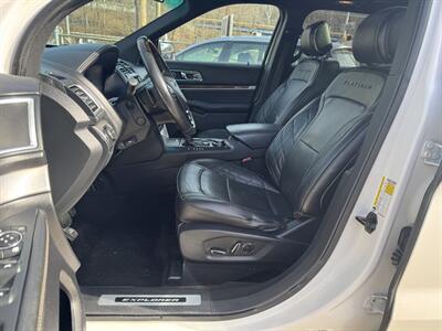 2016 Ford Explorer Platinum   - Photo 18 - Pittsburgh, PA 15226
